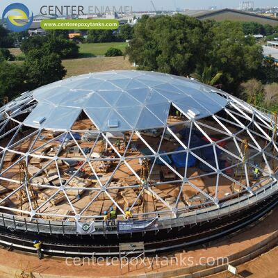 หลังคาอาลูมิเนียมโดมสําหรับถังเก็บน้ํามันสแตนเลสที่เชื่อม: ลดการสูญเสียผลิตภัณฑ์อย่างมากและให้ครอบคลุมที่ไม่ต้องบํารุงรักษาสําหรับการเก็บขนาดใหญ่