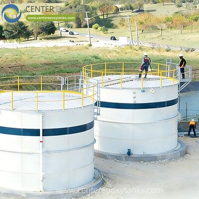 หลังคาลอยภายนอกสําหรับถังเก็บน้ํามันแนวตั้ง: ออกแบบมาโดยเฉพาะเพื่อเคลื่อนไหวอย่างเรียบร้อยกับระดับของของเหลวในโครงสร้างตั้ง, ลดการสัมผัสระหว่างอากาศกับของเหลว